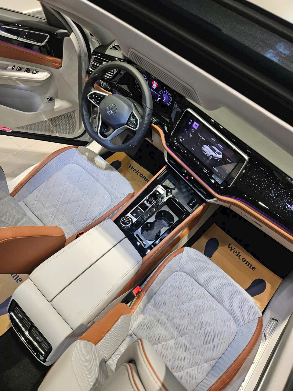 z6895642182874 262b995362fa43f4352ba7810d8df9da