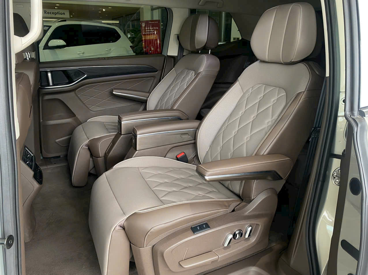 z6996007807485 79ba9b34ccd69541c330b466a52dd15c